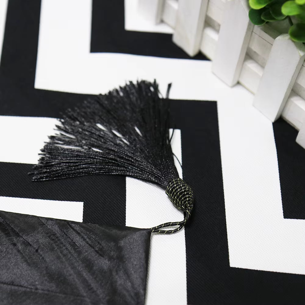 New Black White Striped Table Runner Tea Table TV Cabinet Tablecloth Home Decor Cover Table Cloth with Tassel Party Bed Runner